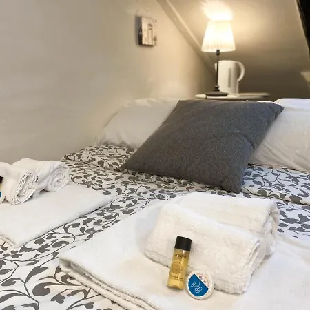 Apartamento Mansarda Raffaello Turim