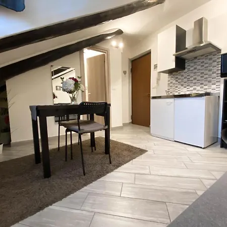 Mansarda Raffaello Apartment Turin